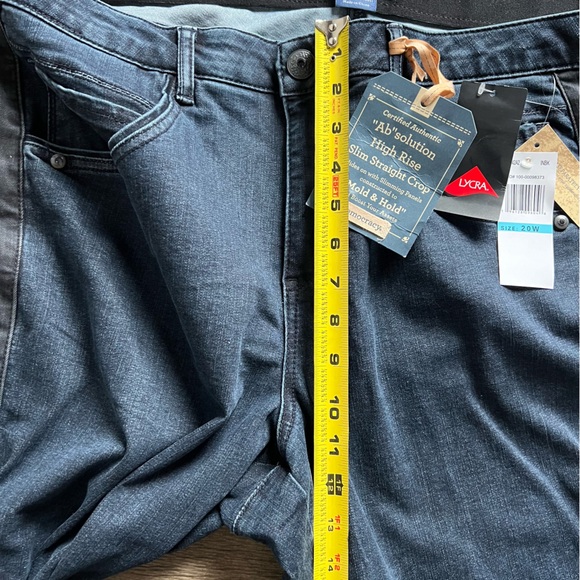 NWT Democracy Ab-Solution Side Stripe Straight Leg Jeans Plus Women's size 20W - Picture 7 of 8